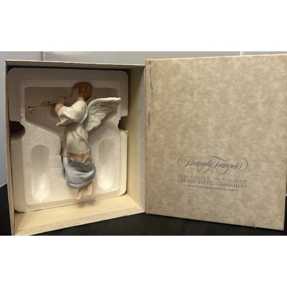 Heavenly Trumpeter 1985 Hallmark Ltd Ed Porcelain Ornament #QX4052 No Stand - Picture 1 of 6